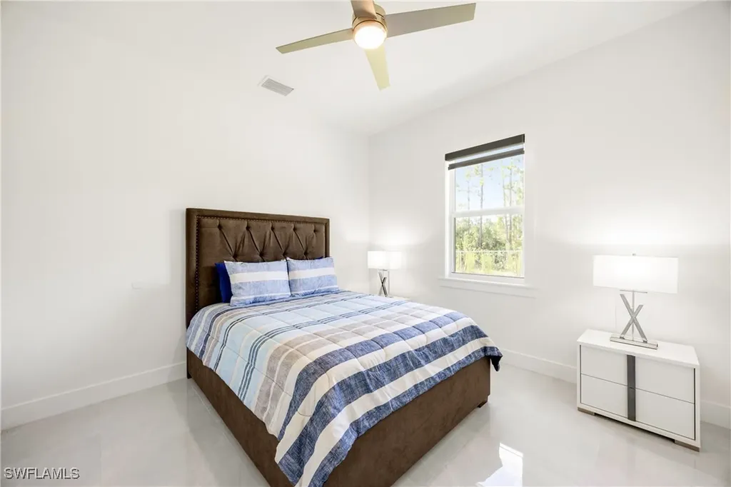 909 8th Street SE Naples FL 34117