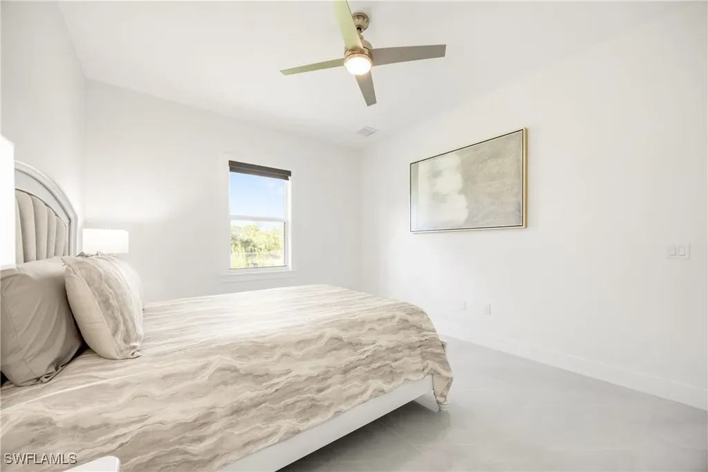 909 8th Street SE Naples FL 34117