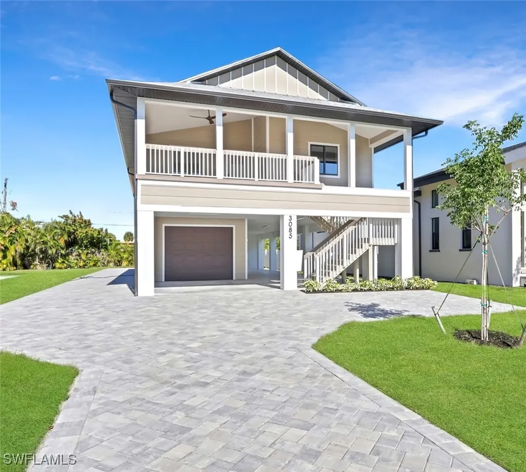 3085 Connecticut Avenue Naples FL 34112