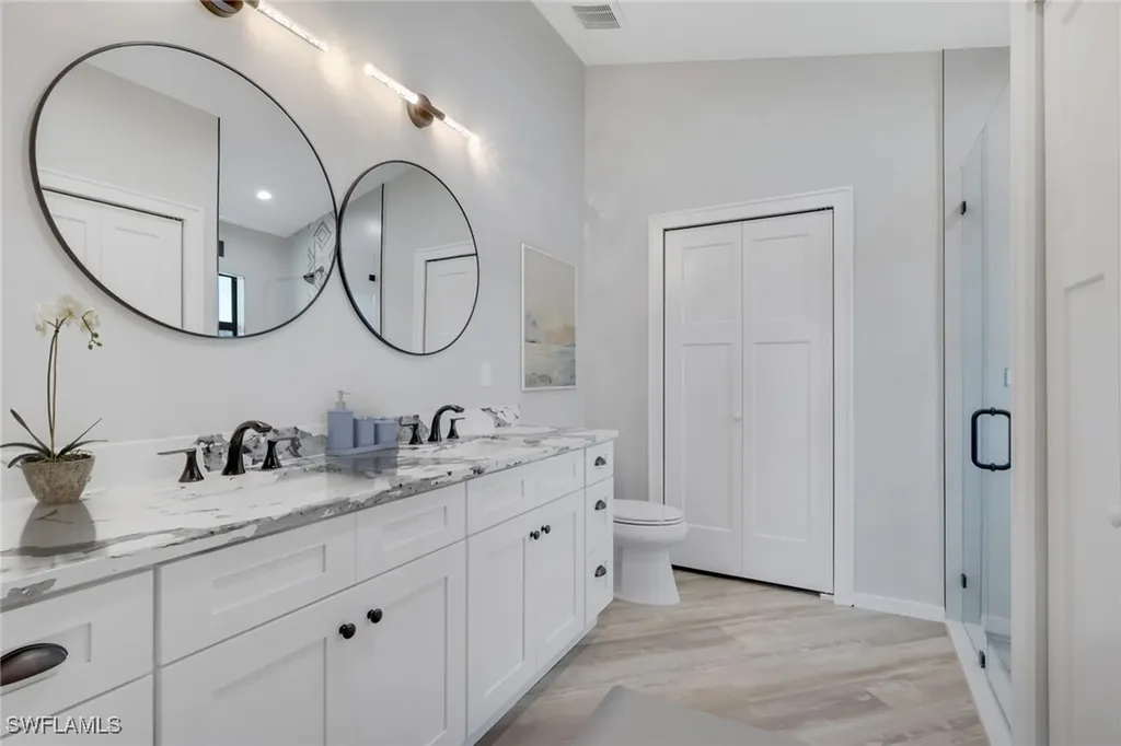 3085 Connecticut Avenue Naples FL 34112