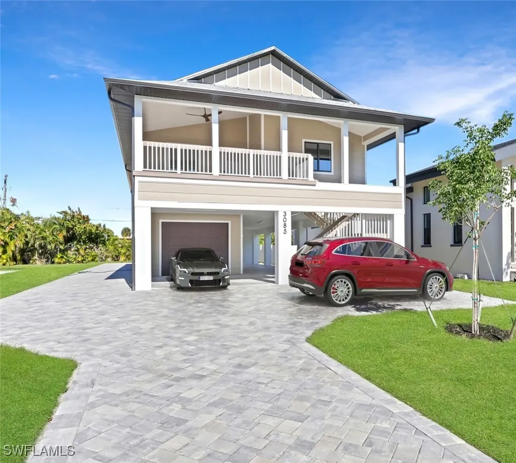 3085 Connecticut Avenue Naples FL 34112