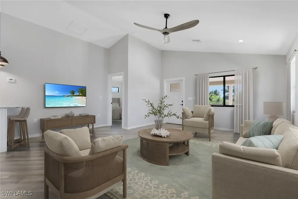 3085 Connecticut Avenue Naples FL 34112