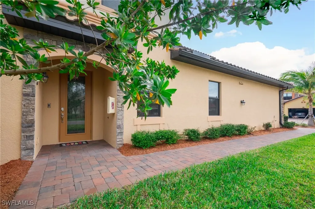 17411 Cherrywood Court Bonita Springs FL 34135