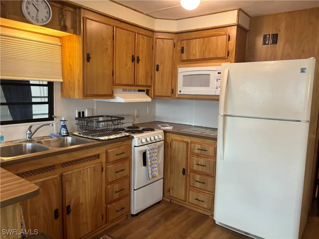 10 Jade Drive Naples FL 34114