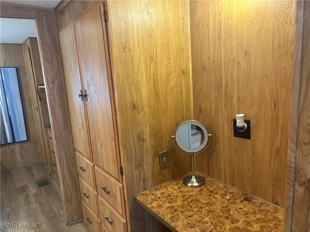 10 Jade Drive Naples FL 34114