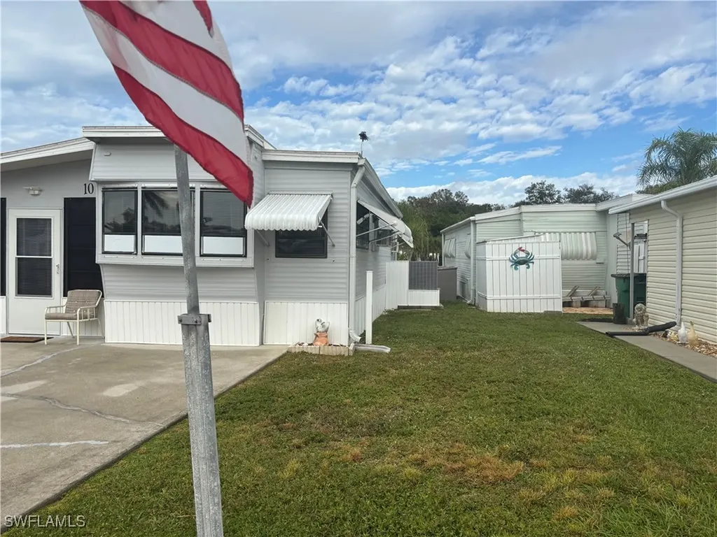 10 Jade Drive Naples FL 34114