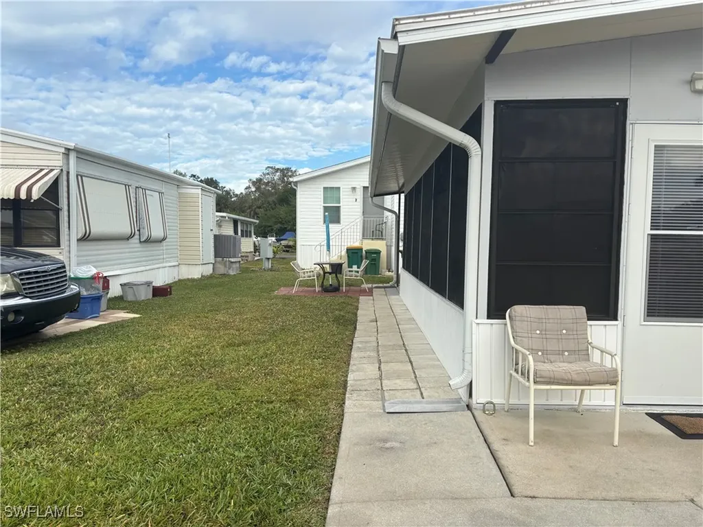 10 Jade Drive Naples FL 34114