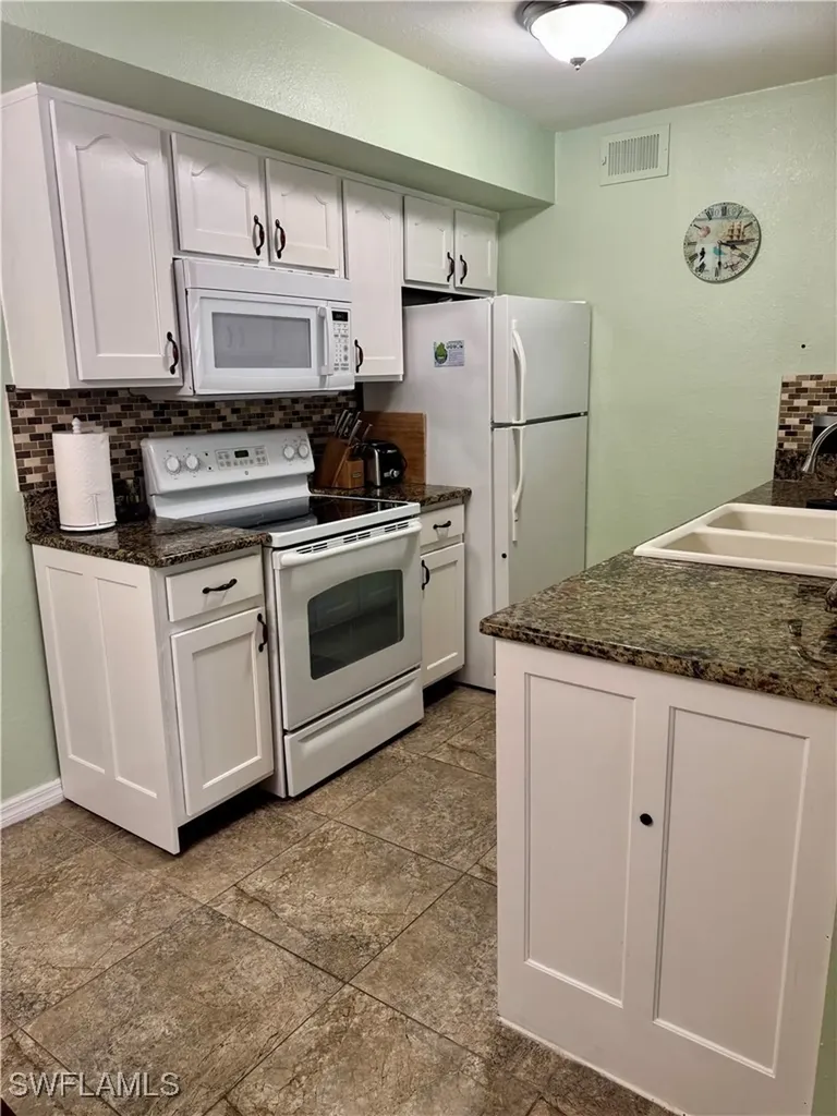 12730 Equestrian Circle Fort Myers FL 33907