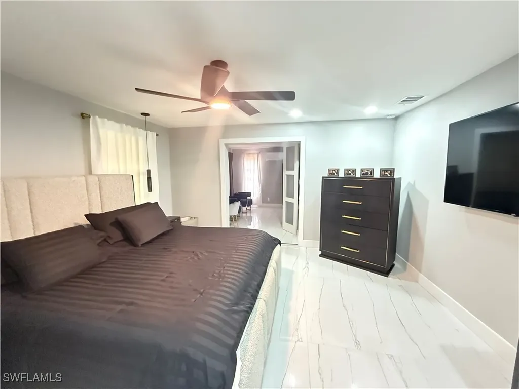 4207 Cindy Avenue Naples FL 34112
