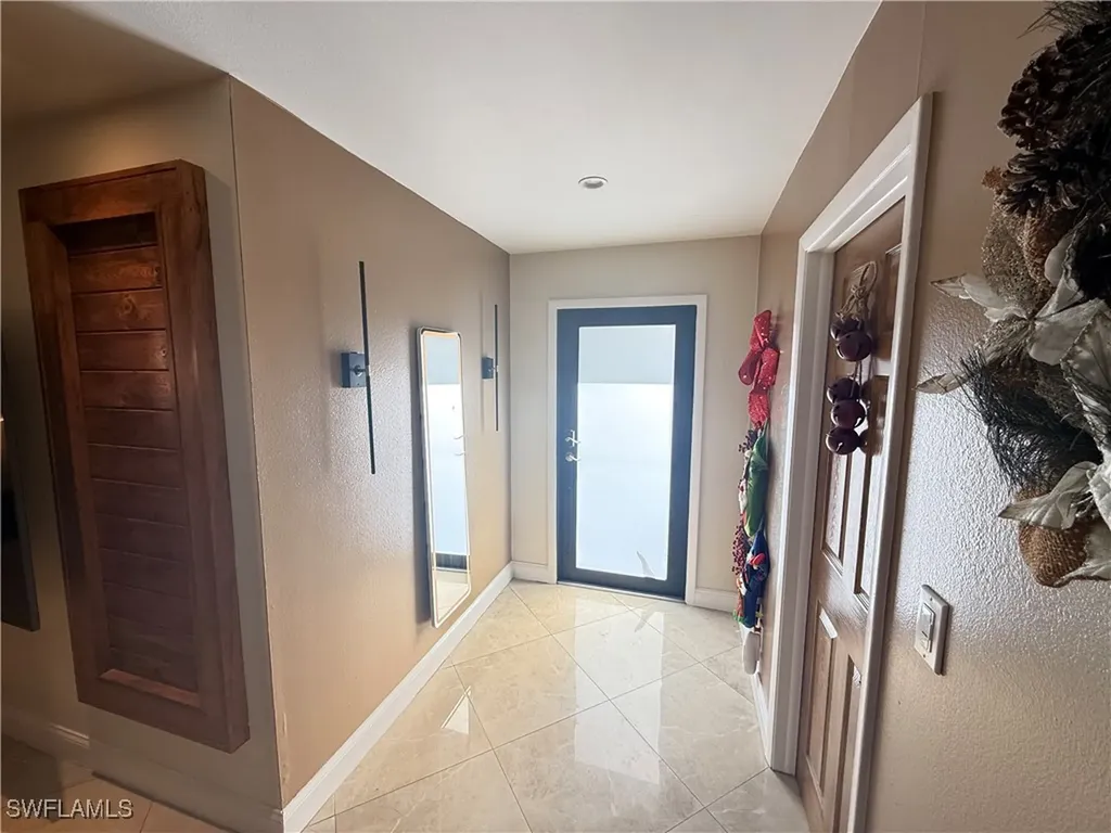 4207 Cindy Avenue Naples FL 34112