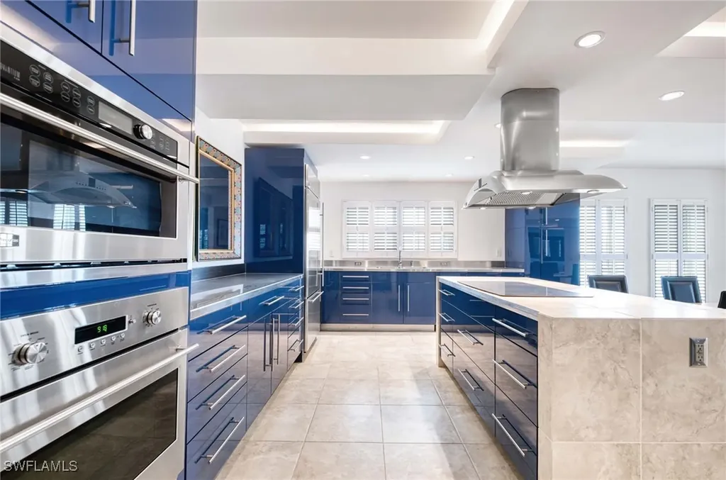 1255 Gulf Shore Boulevard N Naples FL 34102