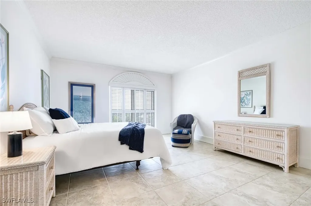 1255 Gulf Shore Boulevard N Naples FL 34102