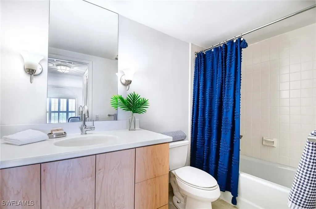 1255 Gulf Shore Boulevard N Naples FL 34102