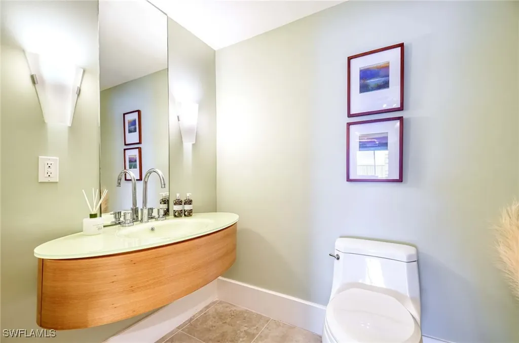 1255 Gulf Shore Boulevard N Naples FL 34102