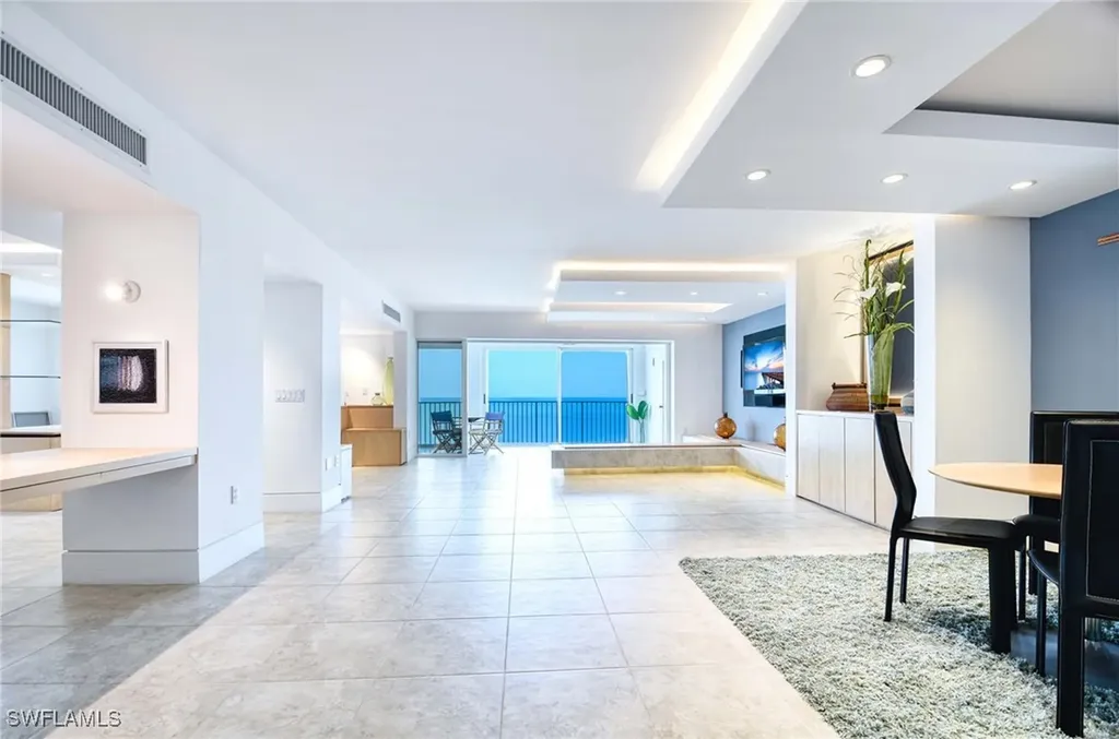 1255 Gulf Shore Boulevard N Naples FL 34102