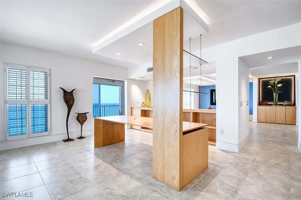 1255 Gulf Shore Boulevard N Naples FL 34102