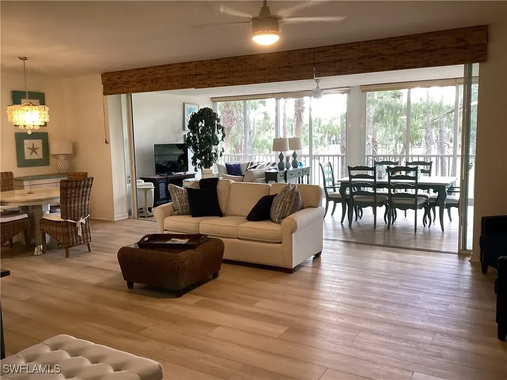 782 Eagle Creek Drive Naples FL 34113