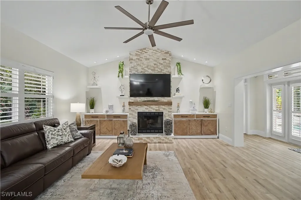 5186 Tallowood Way Naples FL 34116