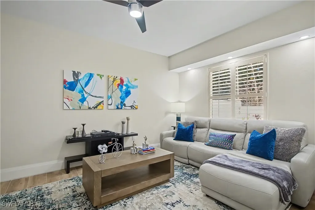 5186 Tallowood Way Naples FL 34116