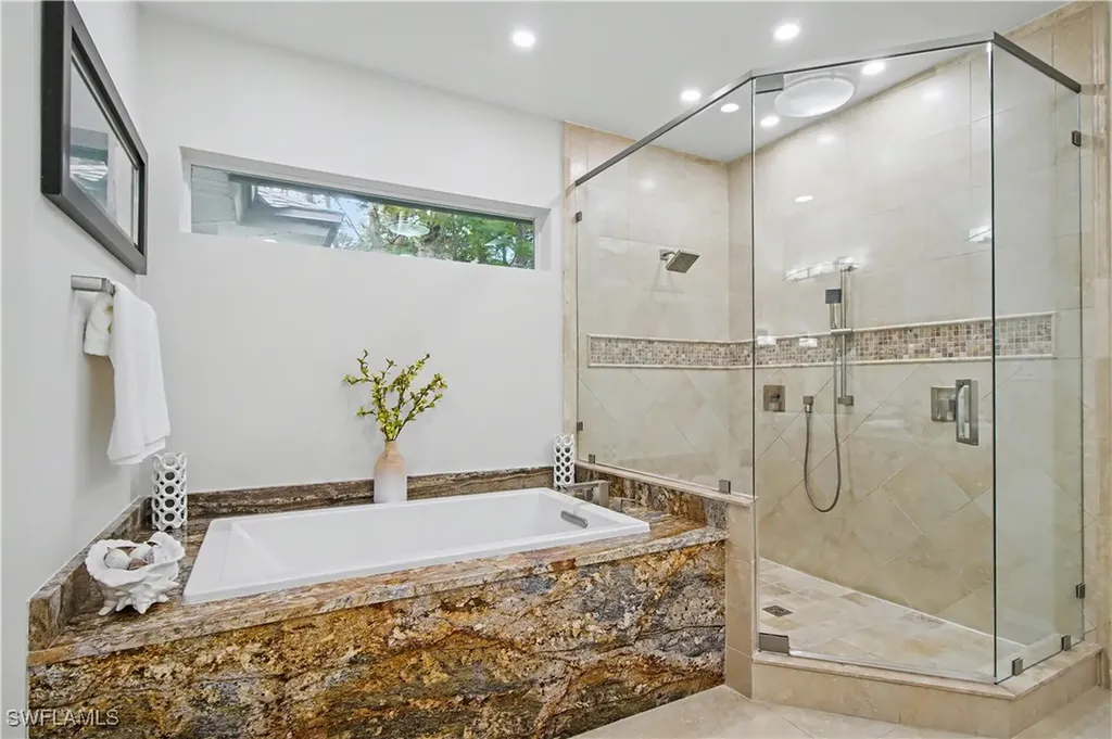 5186 Tallowood Way Naples FL 34116