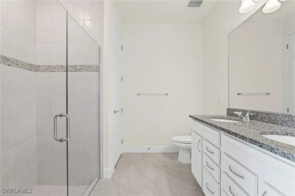 3421 Hampton Boulevard Alva FL 33920