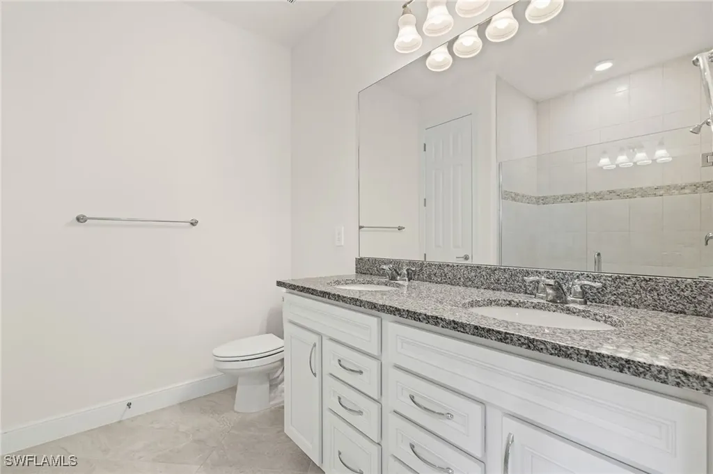 3421 Hampton Boulevard Alva FL 33920