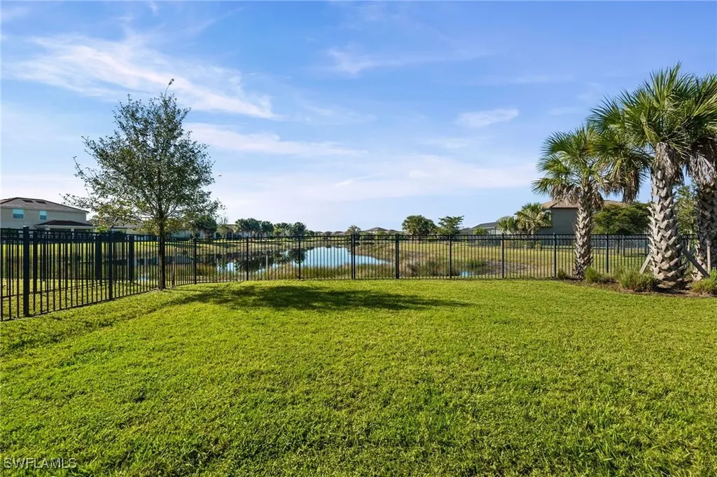 3421 Hampton Boulevard Alva FL 33920