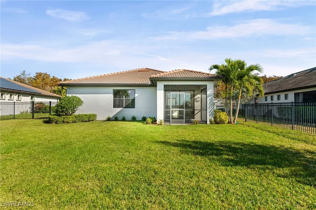 3421 Hampton Boulevard Alva FL 33920