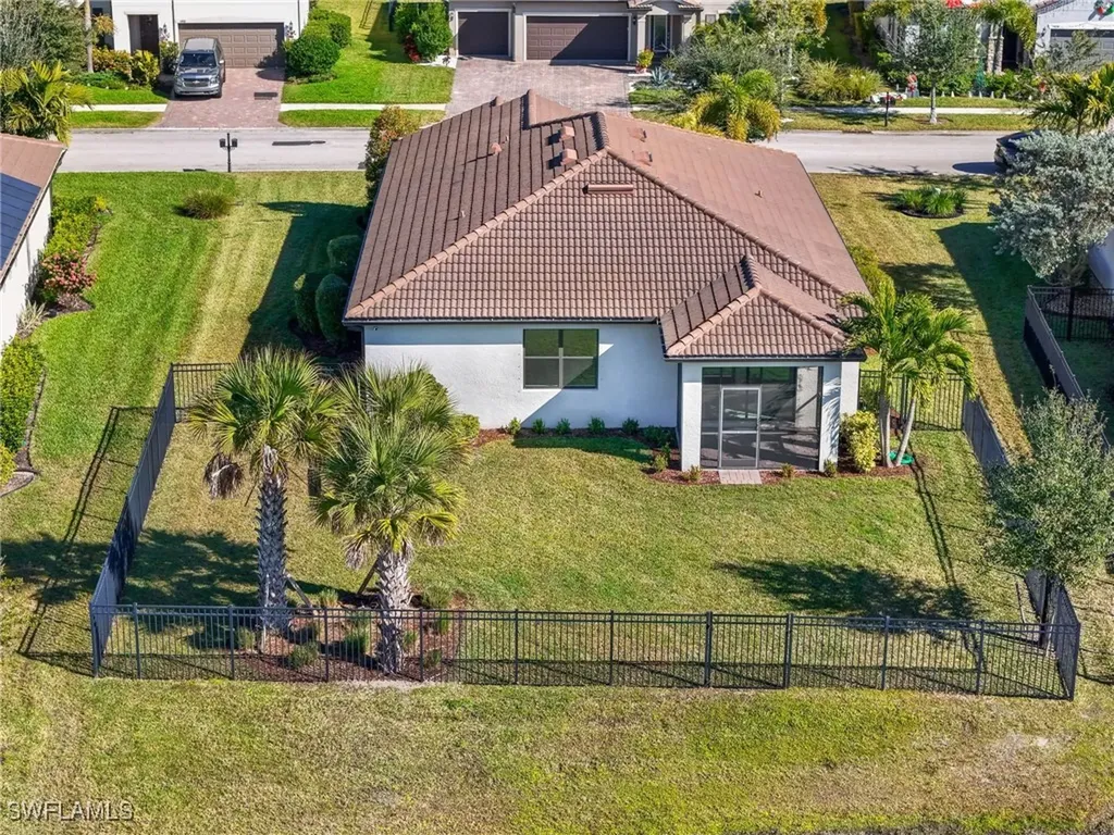 3421 Hampton Boulevard Alva FL 33920