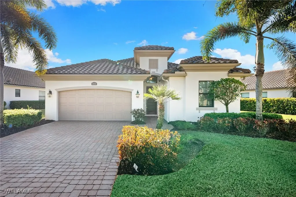 12518 Fenhurst Way Naples FL 34120