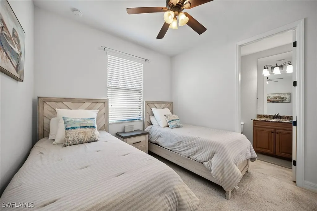 12518 Fenhurst Way Naples FL 34120
