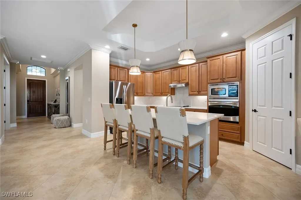 12518 Fenhurst Way Naples FL 34120