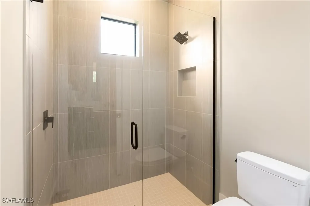 9678 Moonflower Court Naples FL 34114