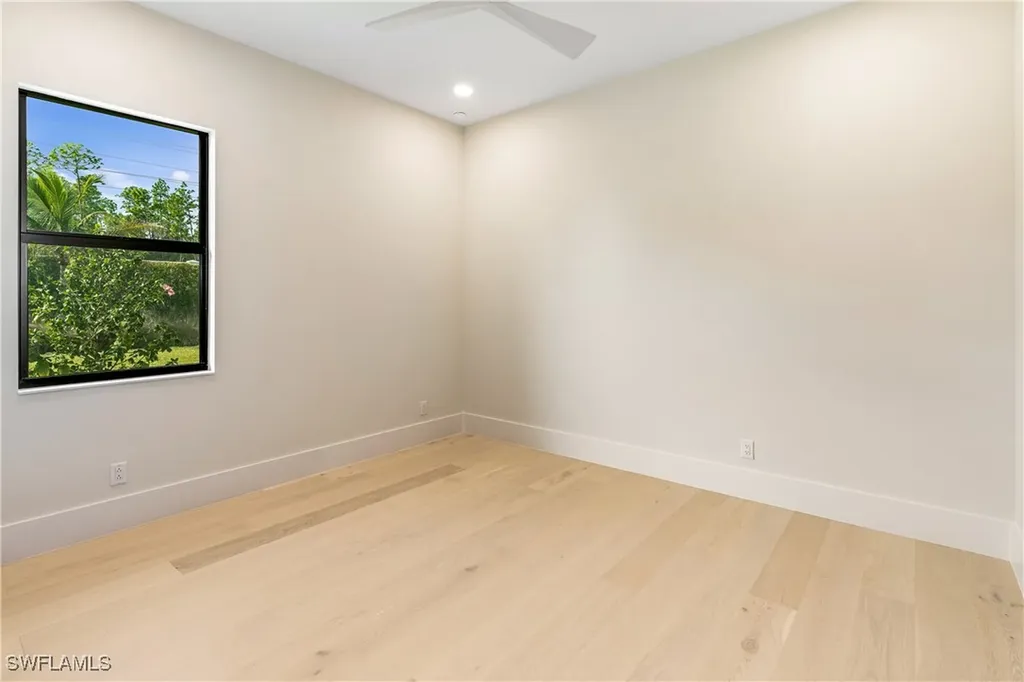 9678 Moonflower Court Naples FL 34114