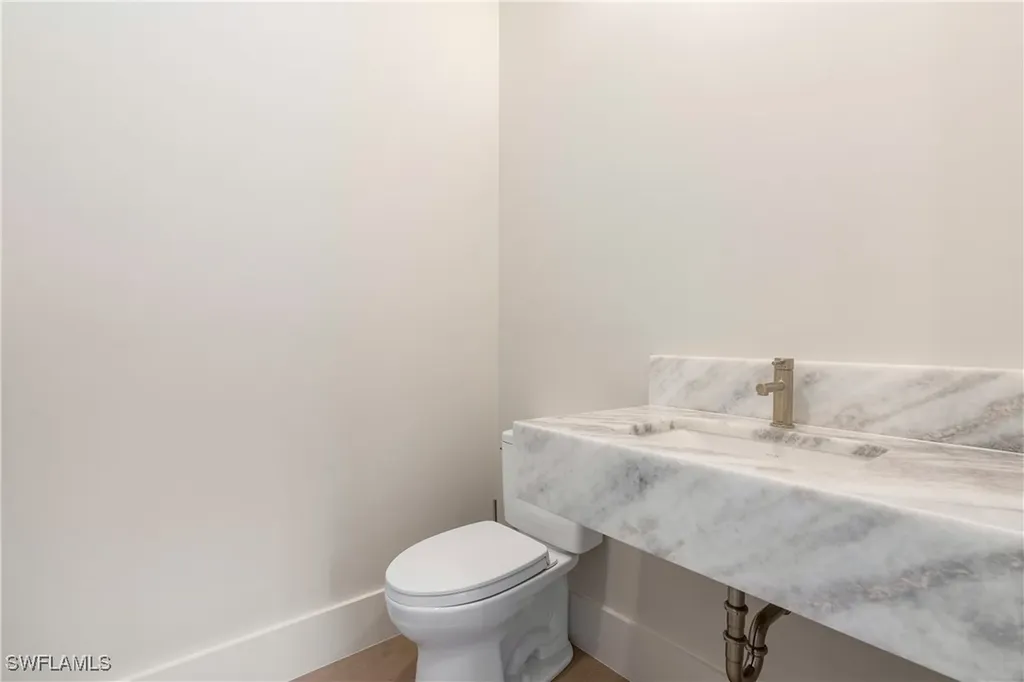 9678 Moonflower Court Naples FL 34114