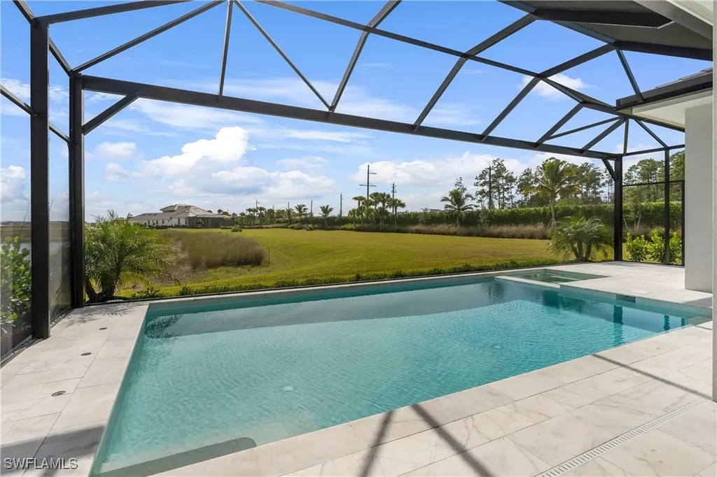 9678 Moonflower Court Naples FL 34114