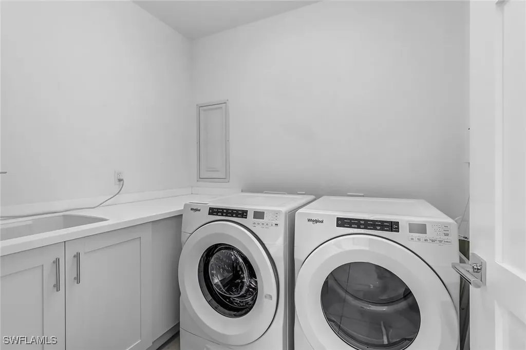 1135 3rd Avenue S Naples FL 34102