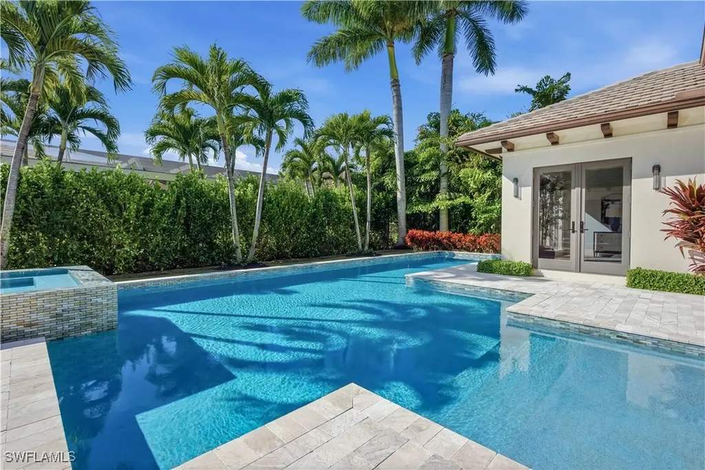 600 Anchor Rode Drive Naples FL 34103