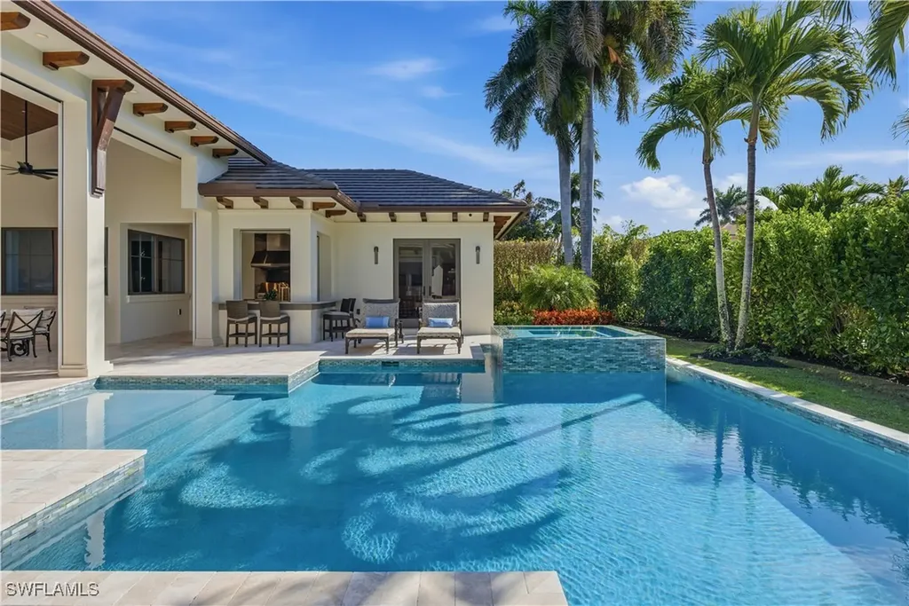 600 Anchor Rode Drive Naples FL 34103