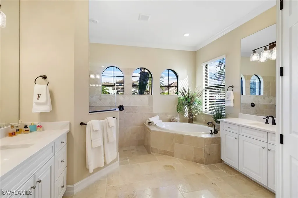 28730 Cavan Court Bonita Springs FL 34135