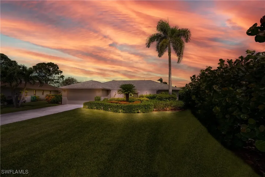 108 Payne Court Naples FL 34112