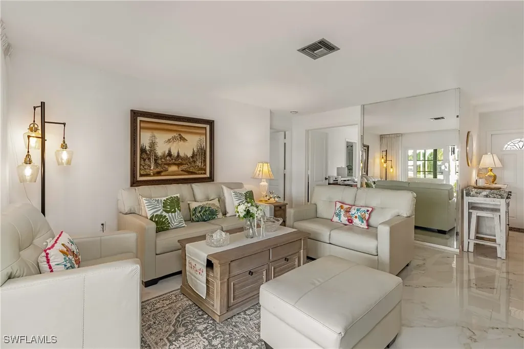 108 Payne Court Naples FL 34112