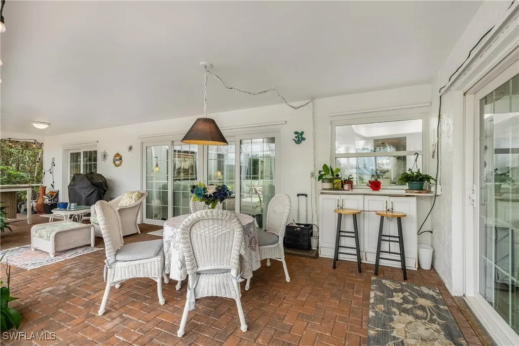 108 Payne Court Naples FL 34112
