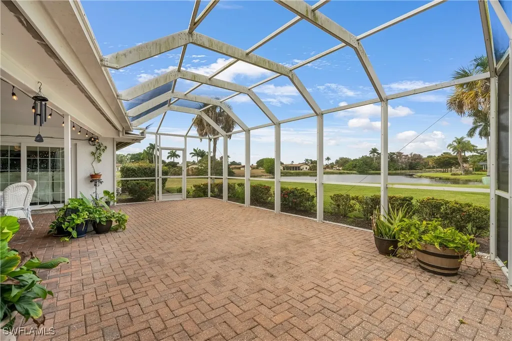 108 Payne Court Naples FL 34112
