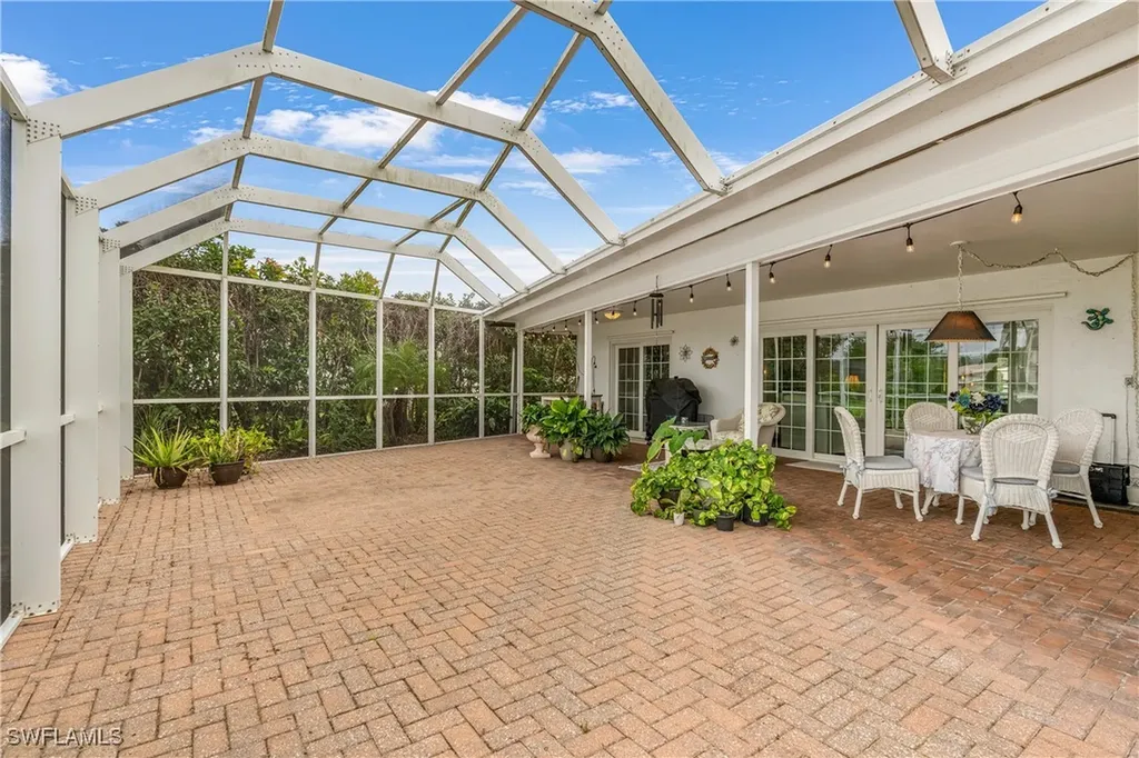108 Payne Court Naples FL 34112