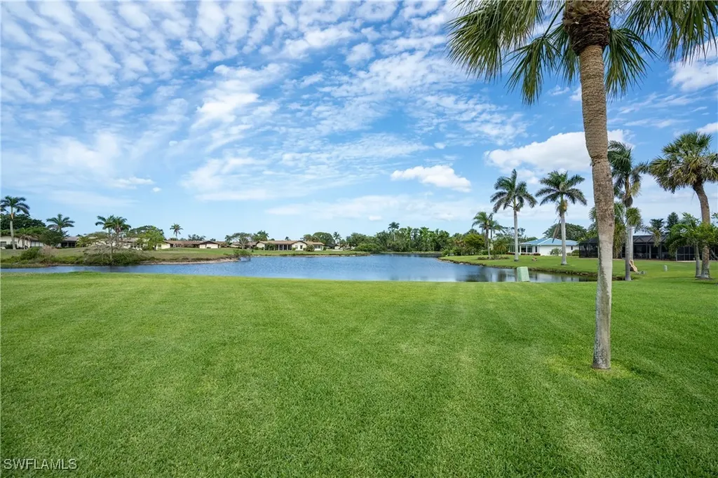 108 Payne Court Naples FL 34112