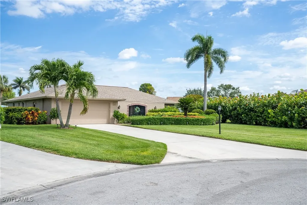 108 Payne Court Naples FL 34112