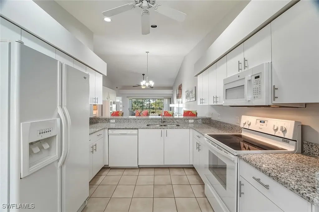 8005 Tiger Cove Naples FL 34113