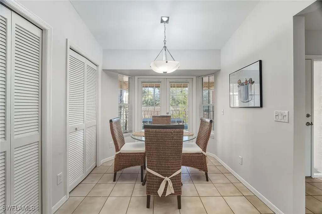 8005 Tiger Cove Naples FL 34113