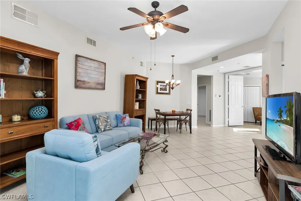 4685 Hawks Nest Way Naples FL 34114